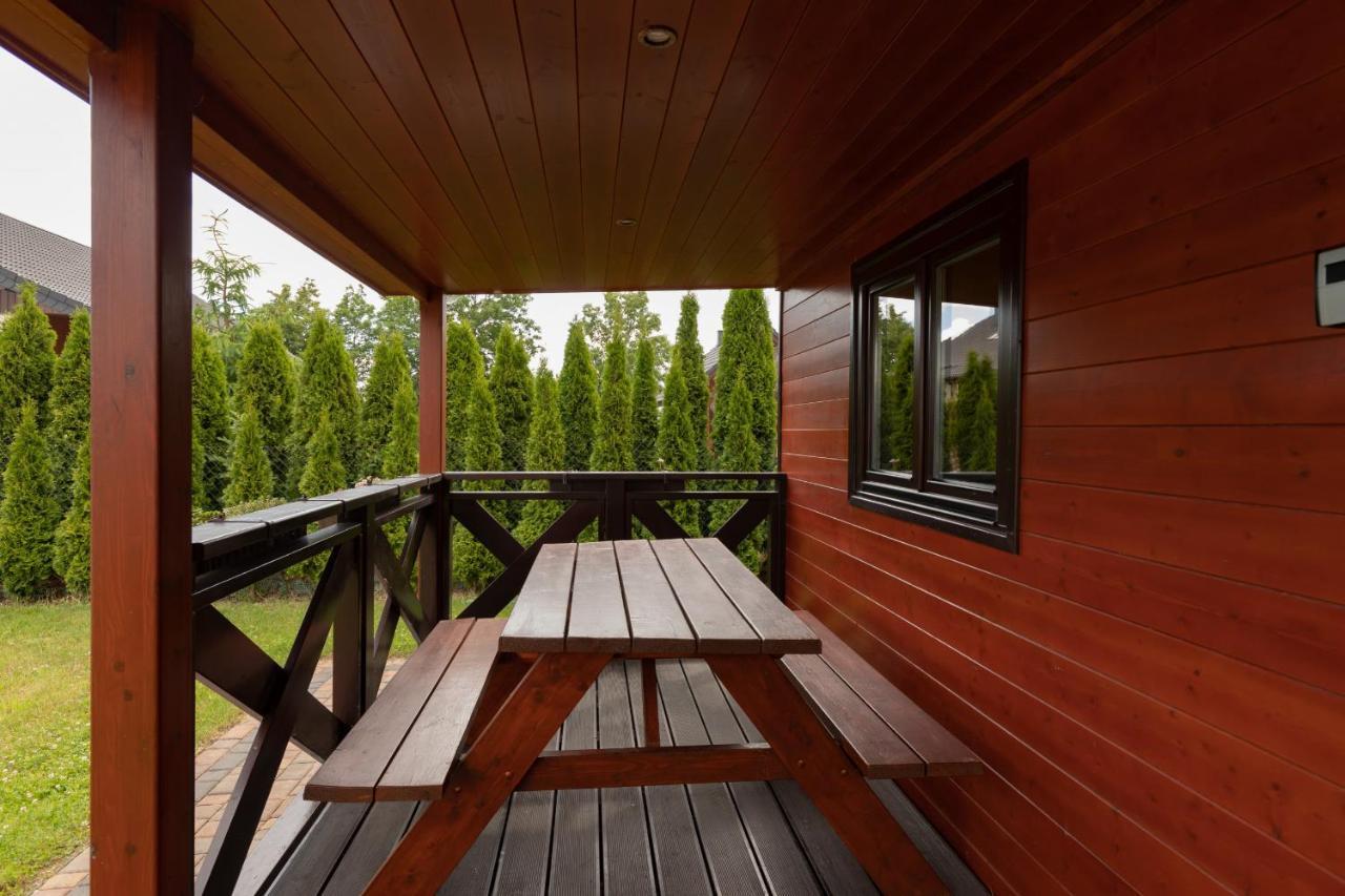 Strzezenice Domek Wakacyjny By Noclegi Renters Экстерьер фото