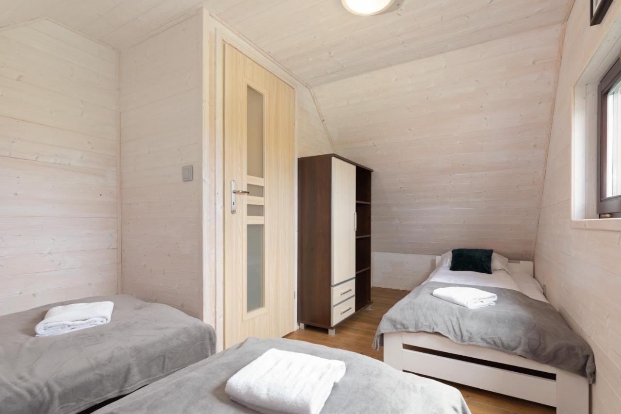 Strzezenice Domek Wakacyjny By Noclegi Renters Экстерьер фото